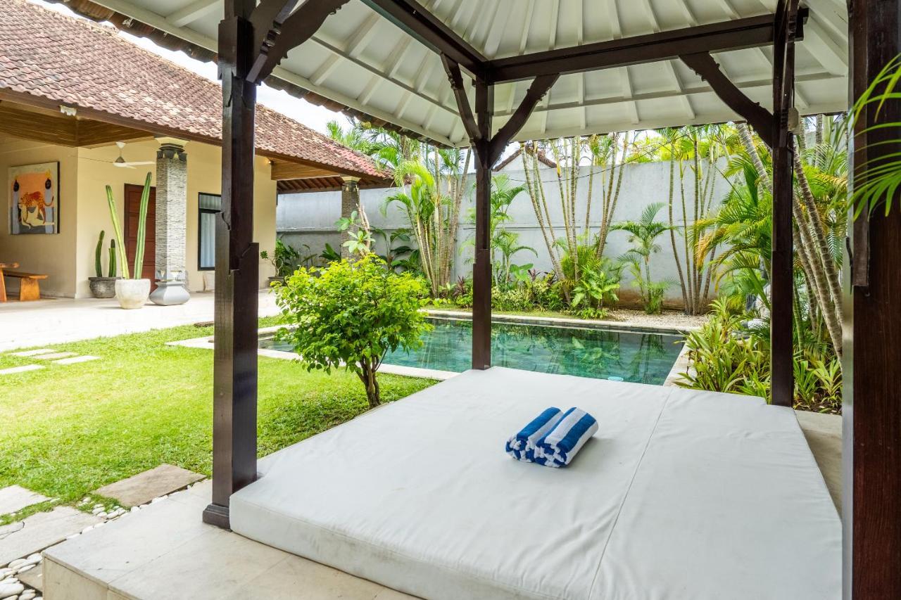 Villa Damai Oasis In The Heart Of Seminyak Luaran gambar